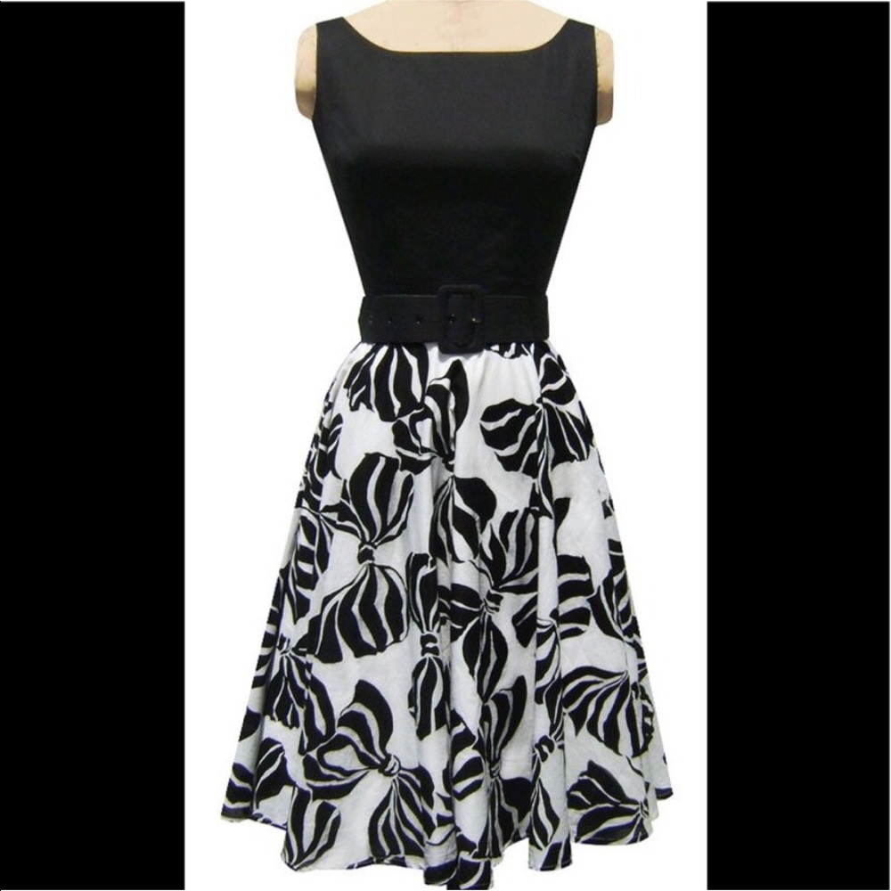 Trashy Diva Zebra Bow Dress EUC